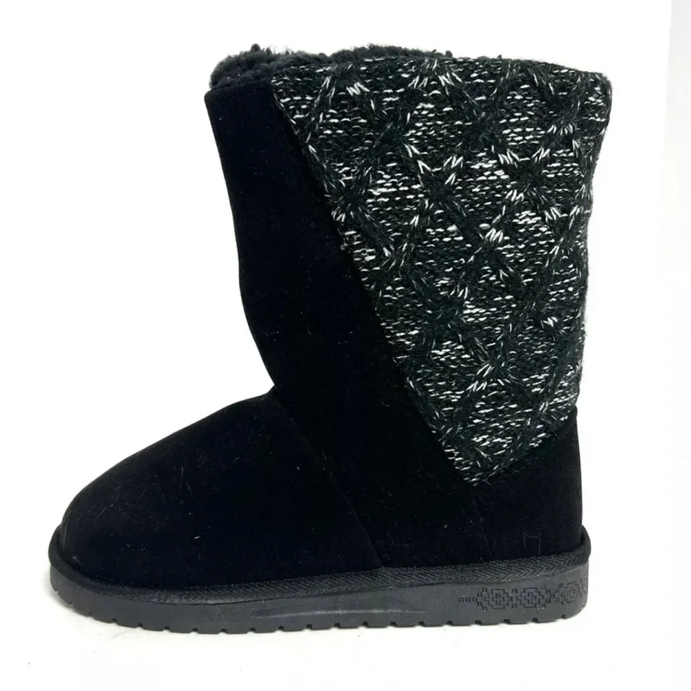 MukLuks Womens Sarina Boot Black 7 M